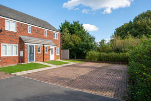 Hurricane Avenue Woodhouse